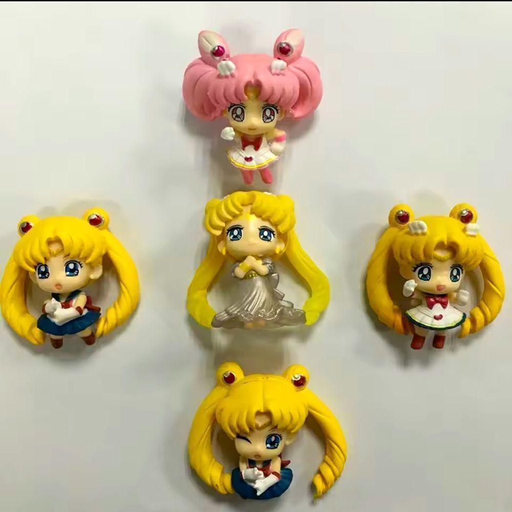 New 5PCS Anime Sailor Moon S Figure and Chibi Moon Action Figurine Set